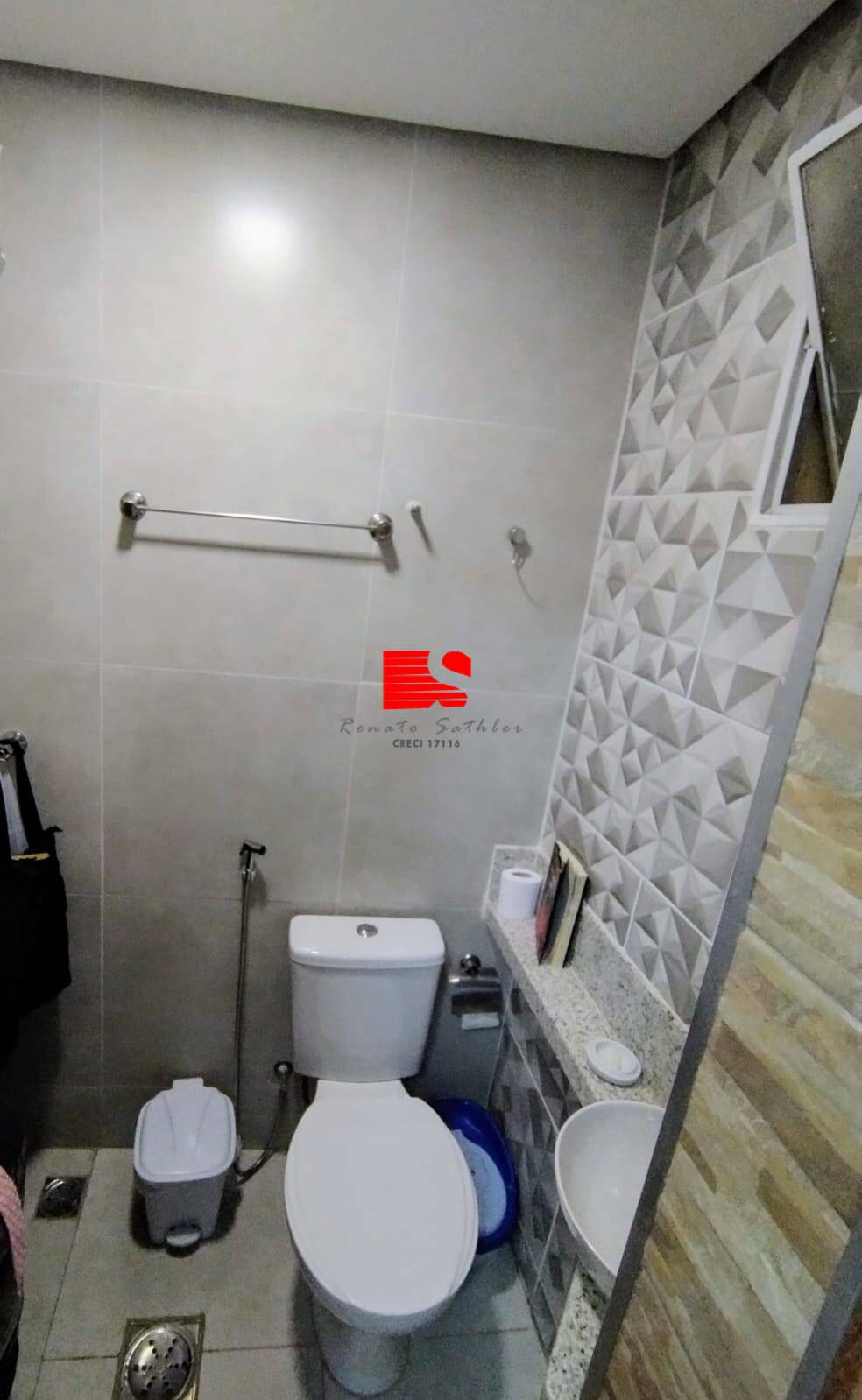 Apartamento à venda com 3 quartos, 81m² - Foto 4