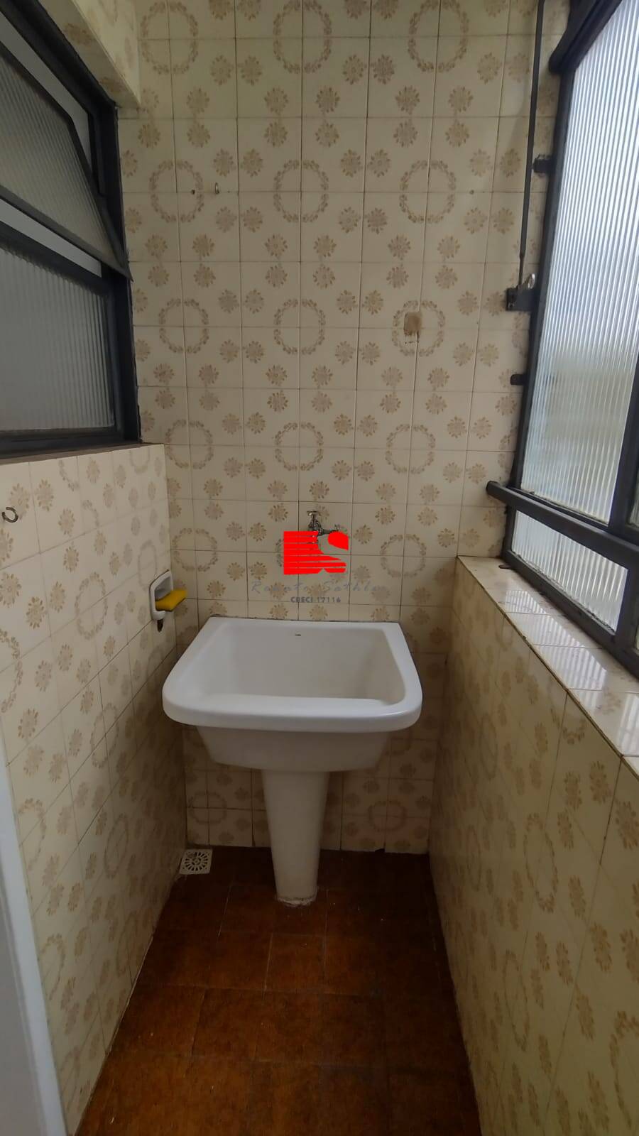 Apartamento para alugar com 2 quartos, 65m² - Foto 7