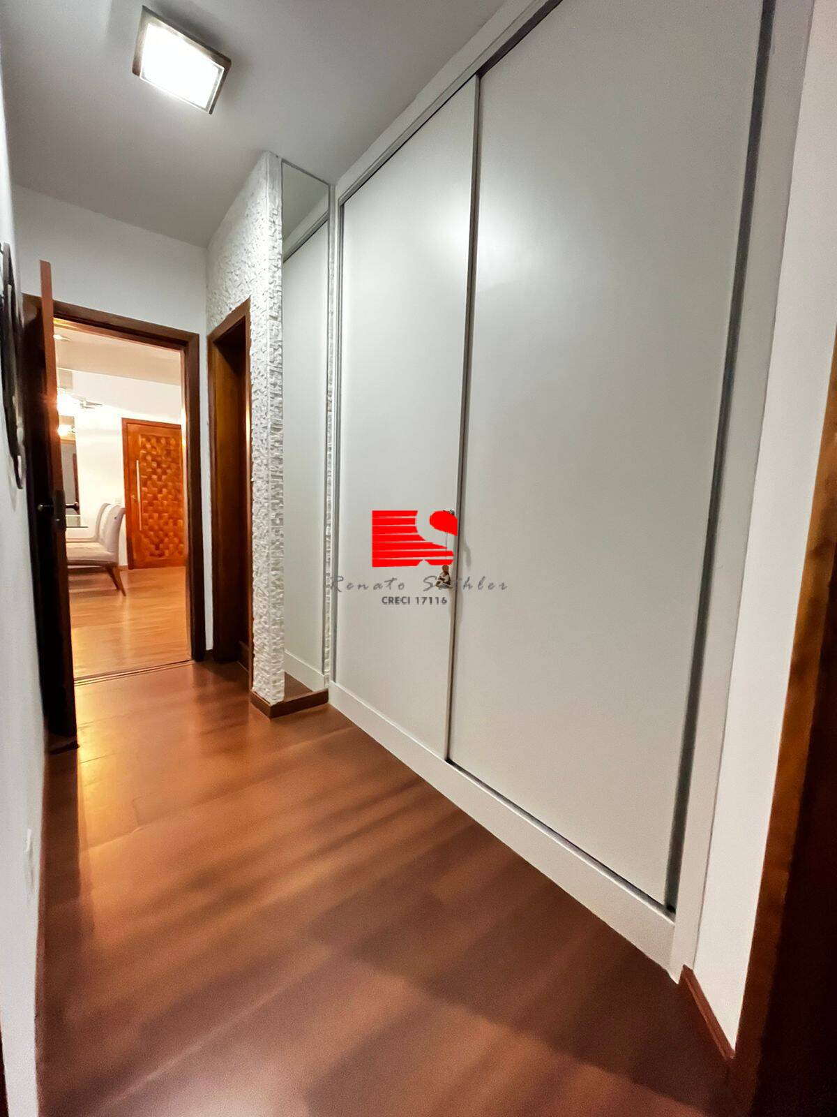 Cobertura à venda com 4 quartos, 220m² - Foto 32