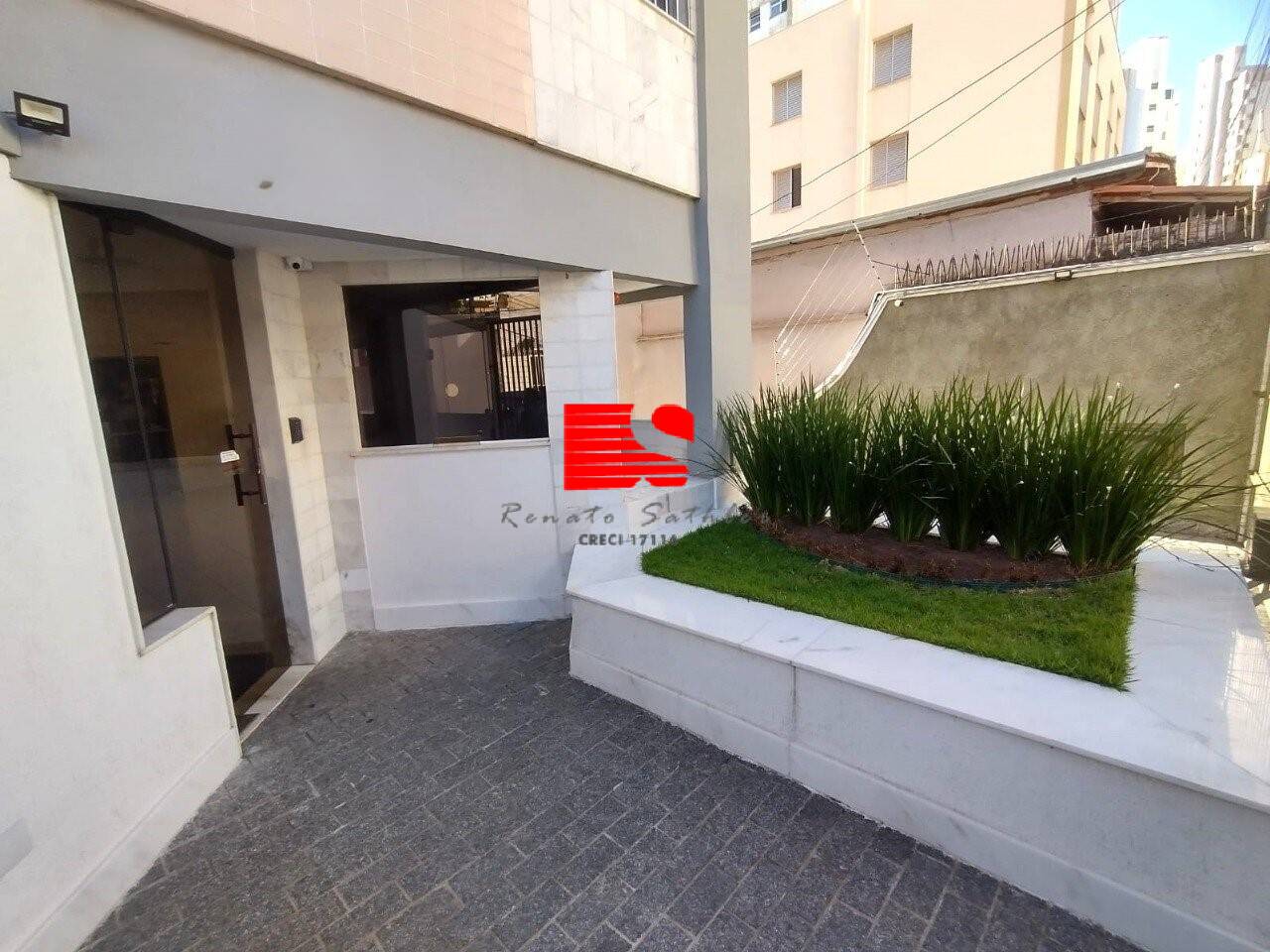 Apartamento à venda com 3 quartos, 106m² - Foto 13