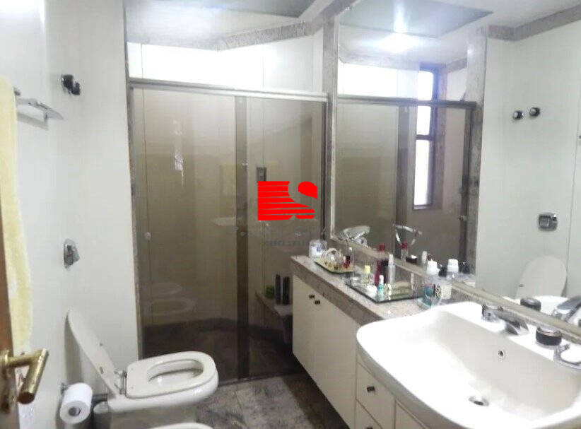 Apartamento à venda com 4 quartos, 160m² - Foto 17