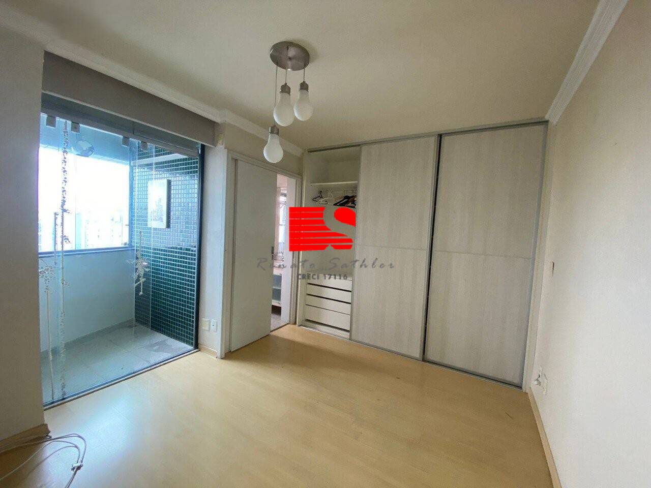 Apartamento à venda com 2 quartos, 80m² - Foto 11