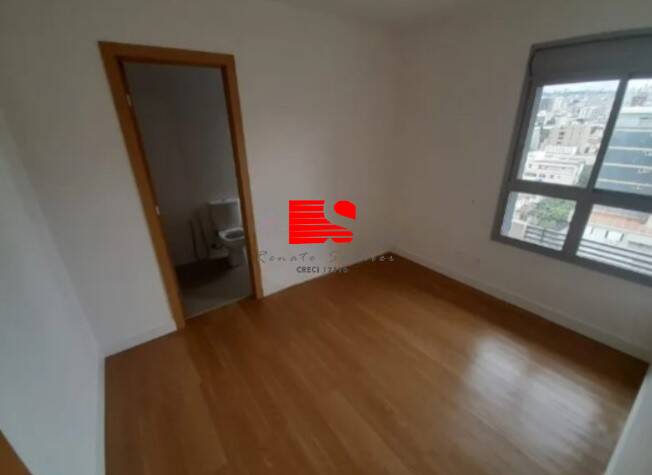 Apartamento à venda com 2 quartos, 67m² - Foto 2