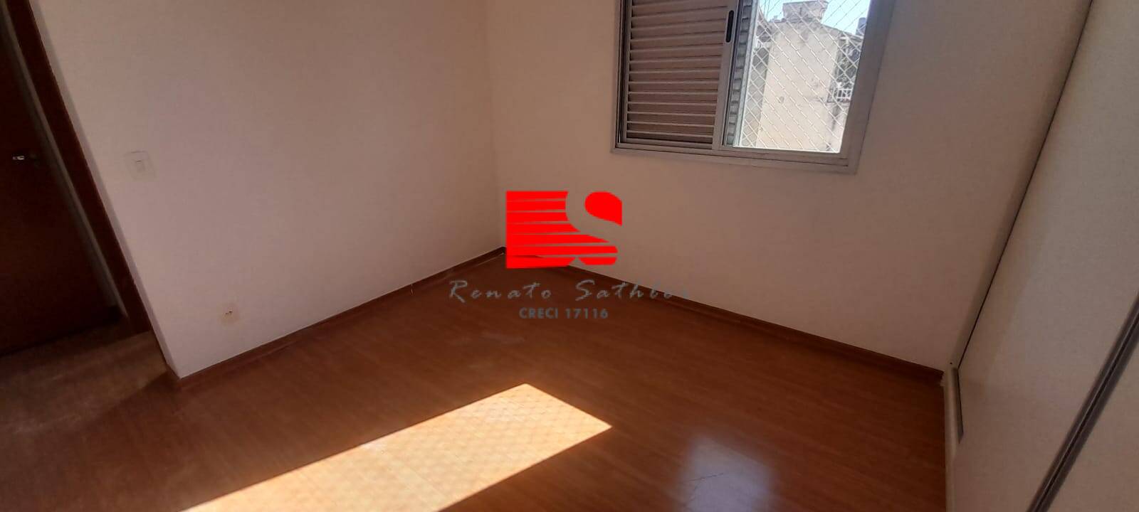 Apartamento à venda com 2 quartos, 102m² - Foto 2