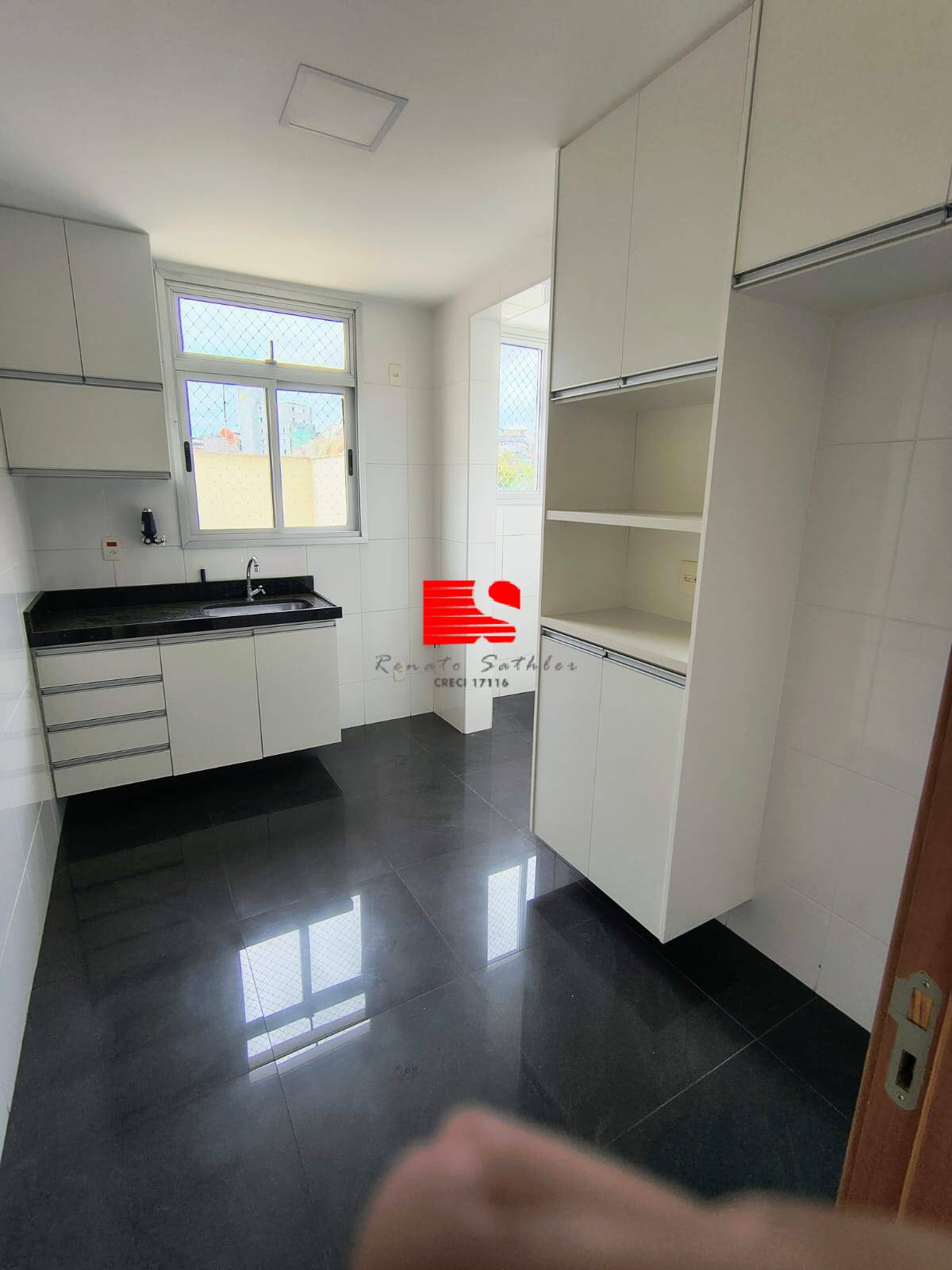 Apartamento à venda com 2 quartos, 102m² - Foto 6