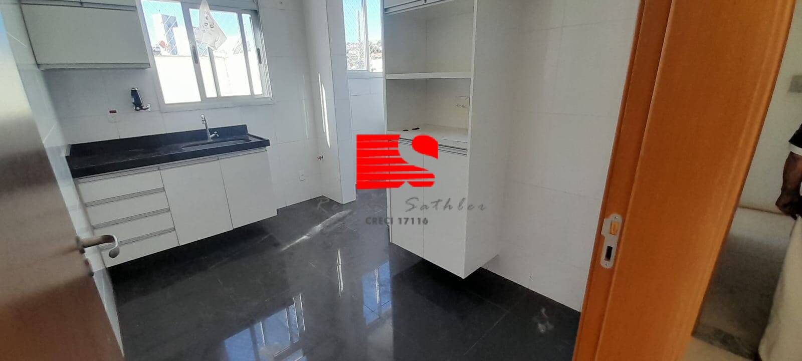 Apartamento à venda com 2 quartos, 102m² - Foto 11